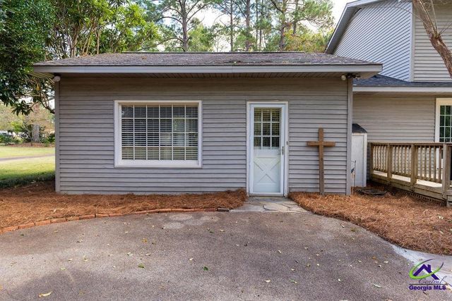 111 Hampton Way, Perry, GA 31069