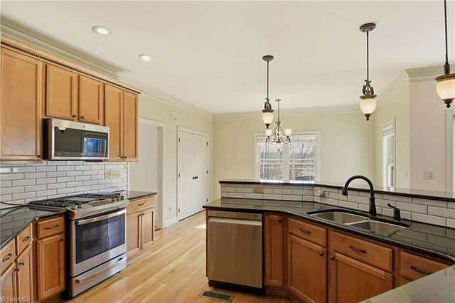 970 Boyer Drive, Clemmons, NC 27012