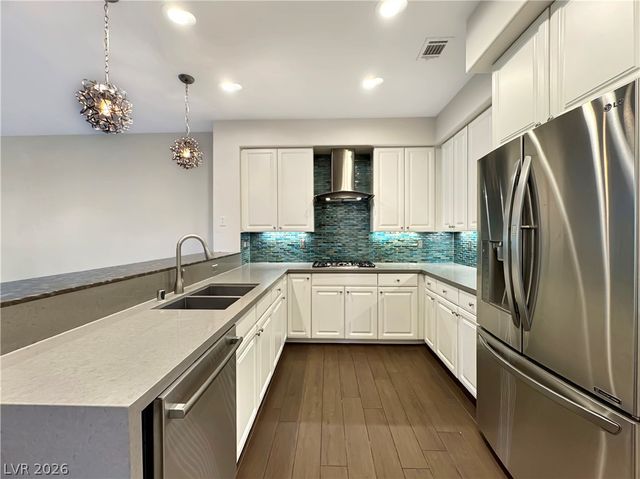 1352 Fox Acres Drive, Las Vegas, NV 89134