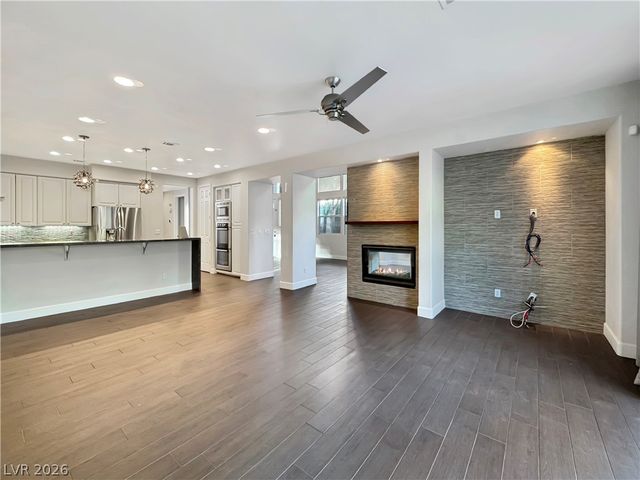 1352 Fox Acres Drive, Las Vegas, NV 89134