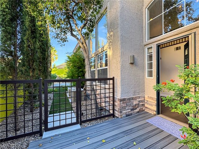 1352 Fox Acres Drive, Las Vegas, NV 89134