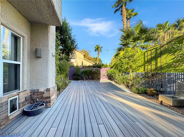1352 Fox Acres Drive, Las Vegas, NV 89134
