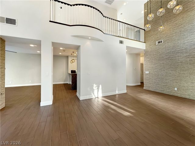 1352 Fox Acres Drive, Las Vegas, NV 89134