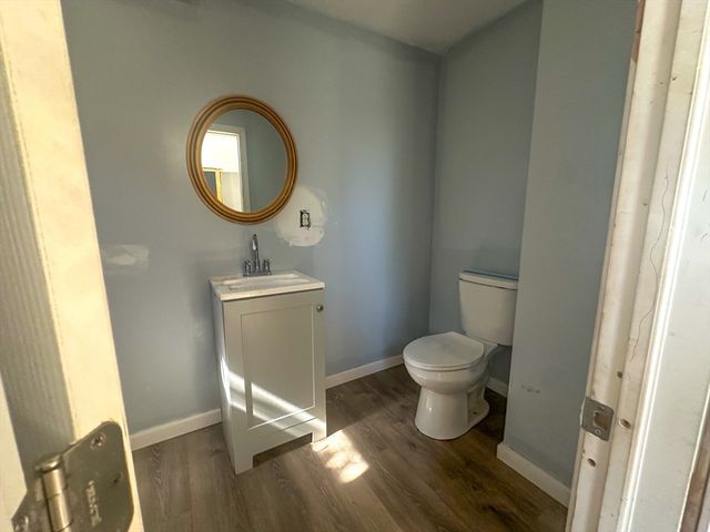 120 Hampden St, West Springfield, MA 01089