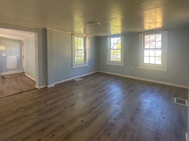 120 Hampden St, West Springfield, MA 01089