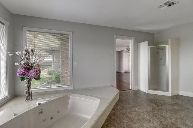 6426 Long Circ, Corpus Christi, TX 78413