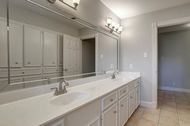 6426 Long Circ, Corpus Christi, TX 78413