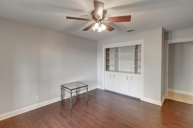 6426 Long Circ, Corpus Christi, TX 78413