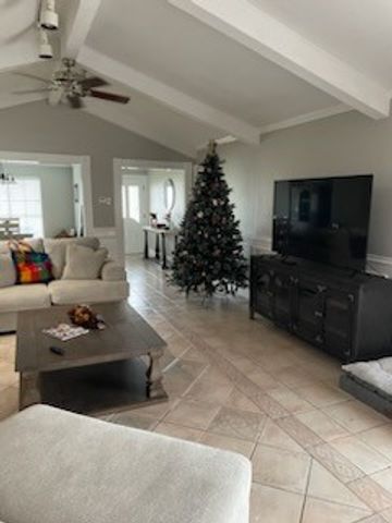 6426 Long Circ, Corpus Christi, TX 78413