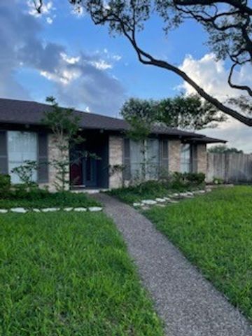 6426 Long Circ, Corpus Christi, TX 78413
