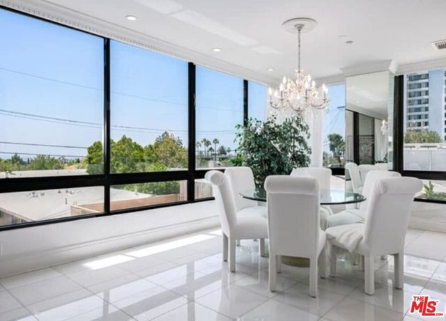 10350 Wilshire Boulevard 404, Los Angeles, CA 90024