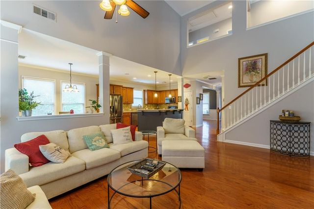 7525 Brookstone Circle, Flowery Branch, GA 30542