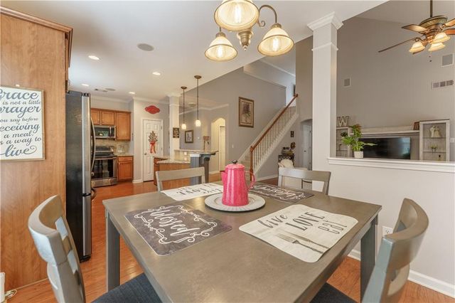 7525 Brookstone Circle, Flowery Branch, GA 30542