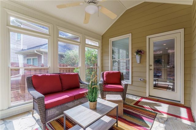 7525 Brookstone Circle, Flowery Branch, GA 30542