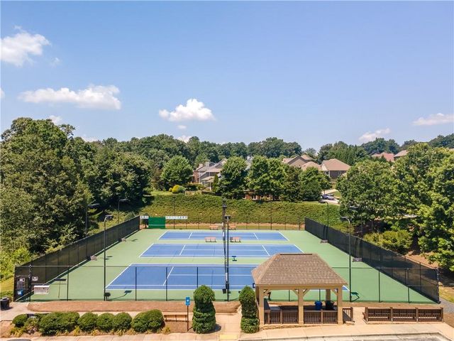 7525 Brookstone Circle, Flowery Branch, GA 30542