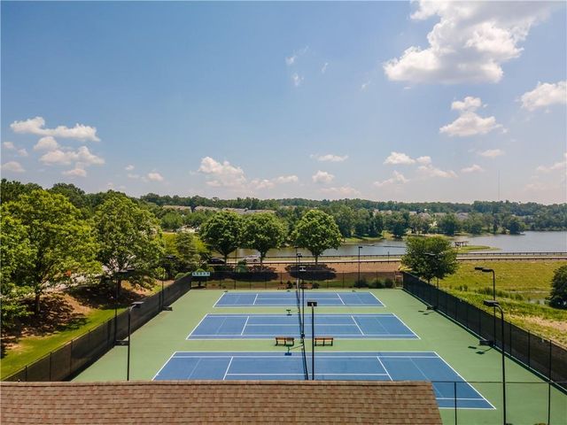 7525 Brookstone Circle, Flowery Branch, GA 30542