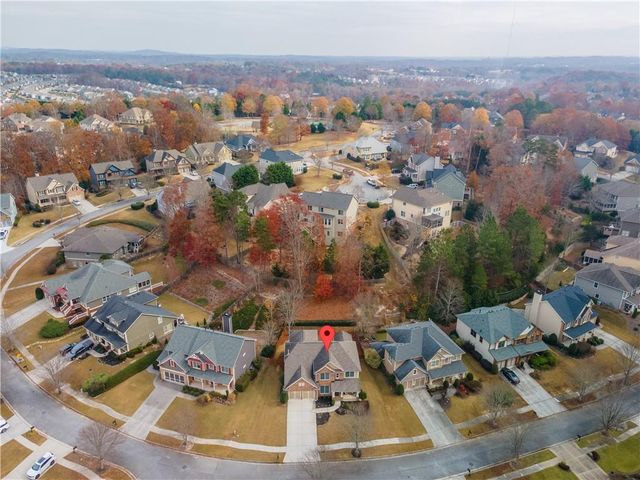 7525 Brookstone Circle, Flowery Branch, GA 30542