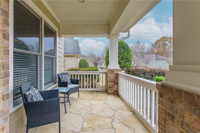 7525 Brookstone Circle, Flowery Branch, GA 30542