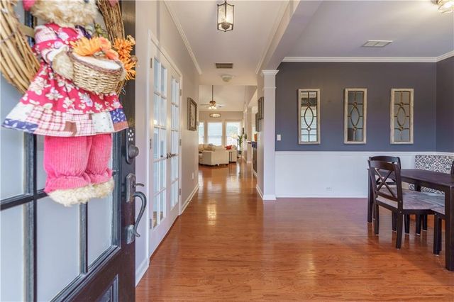 7525 Brookstone Circle, Flowery Branch, GA 30542