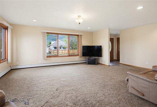 3401 Hancock, Butte, MT 59701