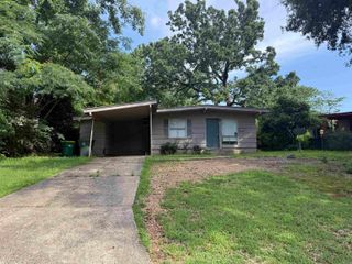 34 Meadowcliff Drive, Little Rock, AR 72209