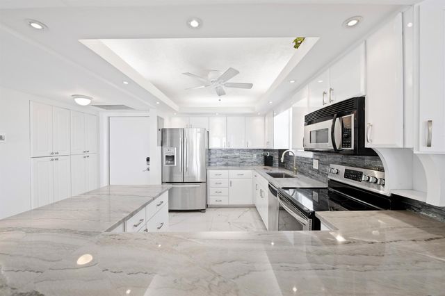 3100 NE 49th Street 601, Fort Lauderdale, FL 33308