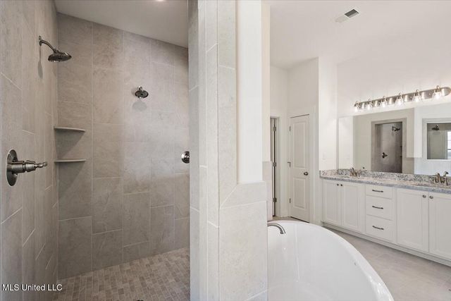 916 Coahoma Court, Nesbit, MS 38651