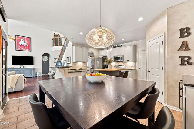 9041 Linslade Way, Wake Forest, NC 27587