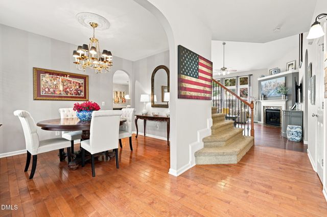 9041 Linslade Way, Wake Forest, NC 27587