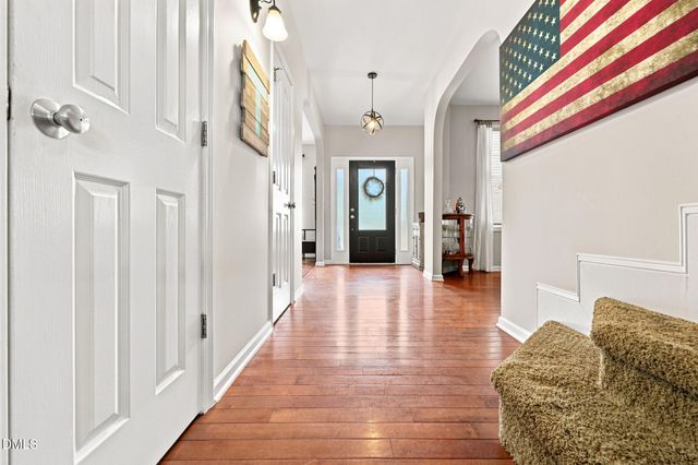 9041 Linslade Way, Wake Forest, NC 27587