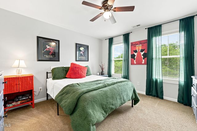 9041 Linslade Way, Wake Forest, NC 27587