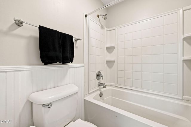 9041 Linslade Way, Wake Forest, NC 27587