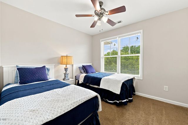 9041 Linslade Way, Wake Forest, NC 27587