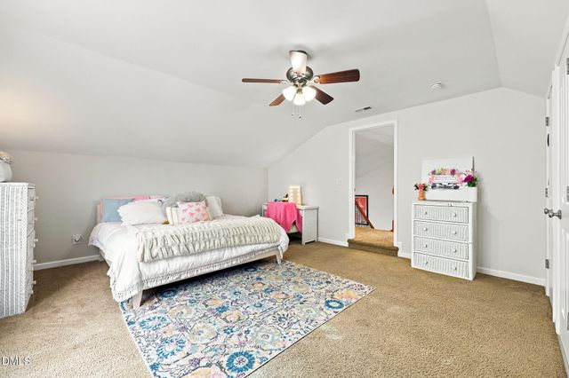 9041 Linslade Way, Wake Forest, NC 27587