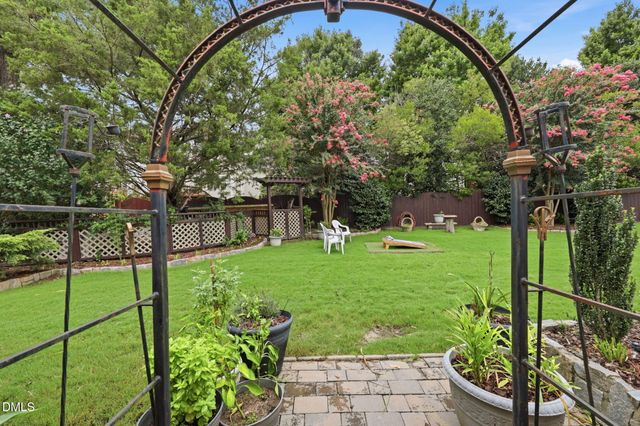 9041 Linslade Way, Wake Forest, NC 27587