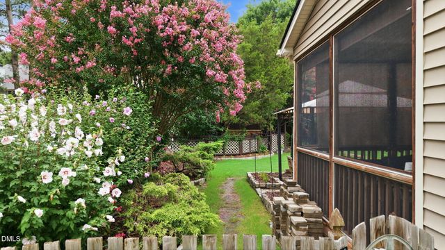9041 Linslade Way, Wake Forest, NC 27587