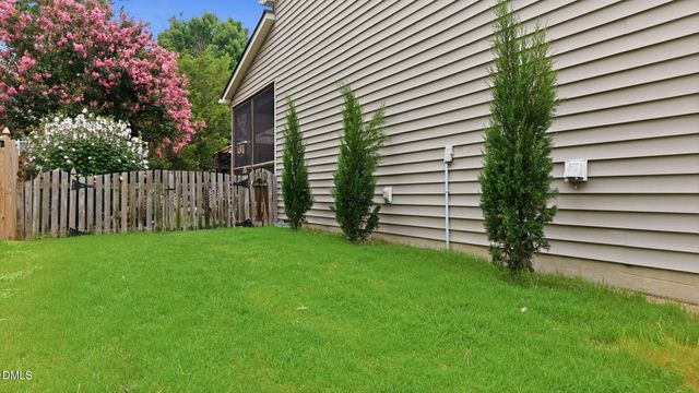 9041 Linslade Way, Wake Forest, NC 27587