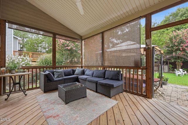9041 Linslade Way, Wake Forest, NC 27587