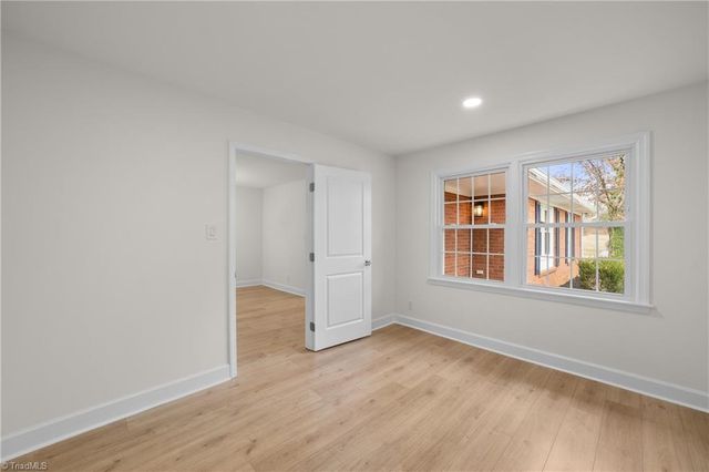 3514 Stimpson Drive, Pfafftown, NC 27040