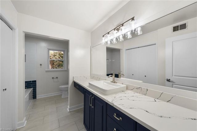 3514 Stimpson Drive, Pfafftown, NC 27040