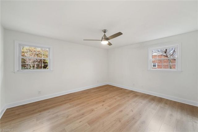 3514 Stimpson Drive, Pfafftown, NC 27040