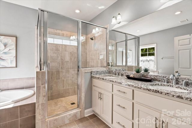 204 Mostert Drive, Asheville, NC 28804