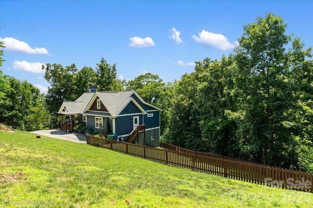 204 Mostert Drive, Asheville, NC 28804