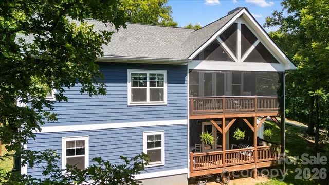 204 Mostert Drive, Asheville, NC 28804