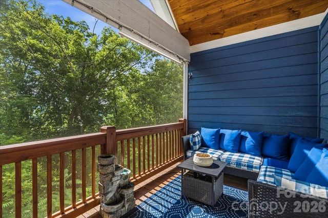 204 Mostert Drive, Asheville, NC 28804