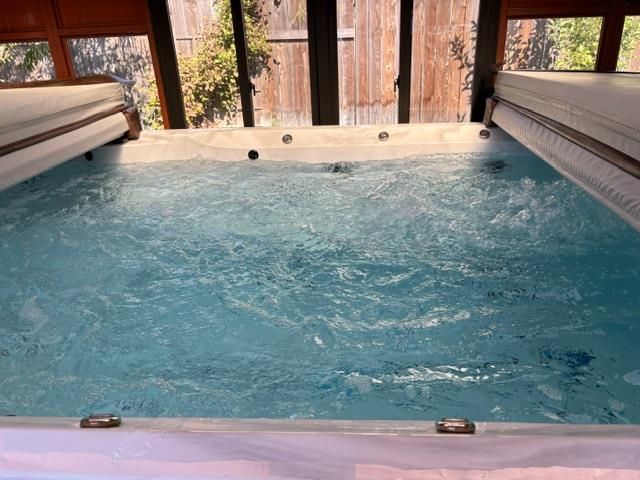 8823 Bradbury Ct, Elk Grove, CA 95624