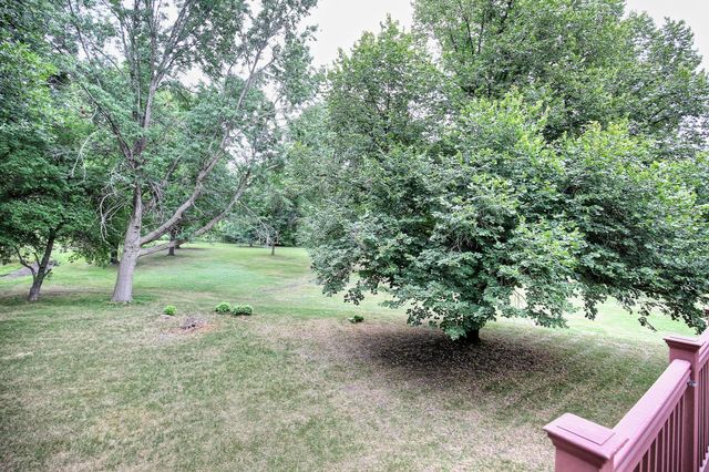 2400 Garland Lane N, Plymouth, MN 55447