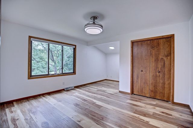 2400 Garland Lane N, Plymouth, MN 55447