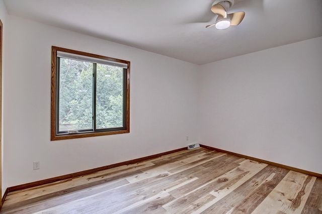 2400 Garland Lane N, Plymouth, MN 55447