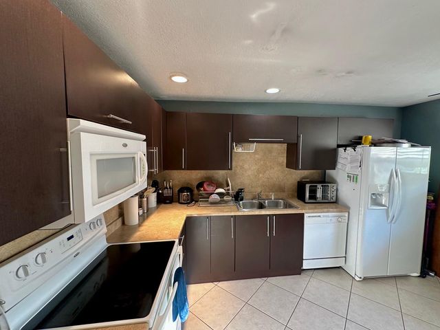 7357 NW 34th St 7357, Lauderhill, FL 33319